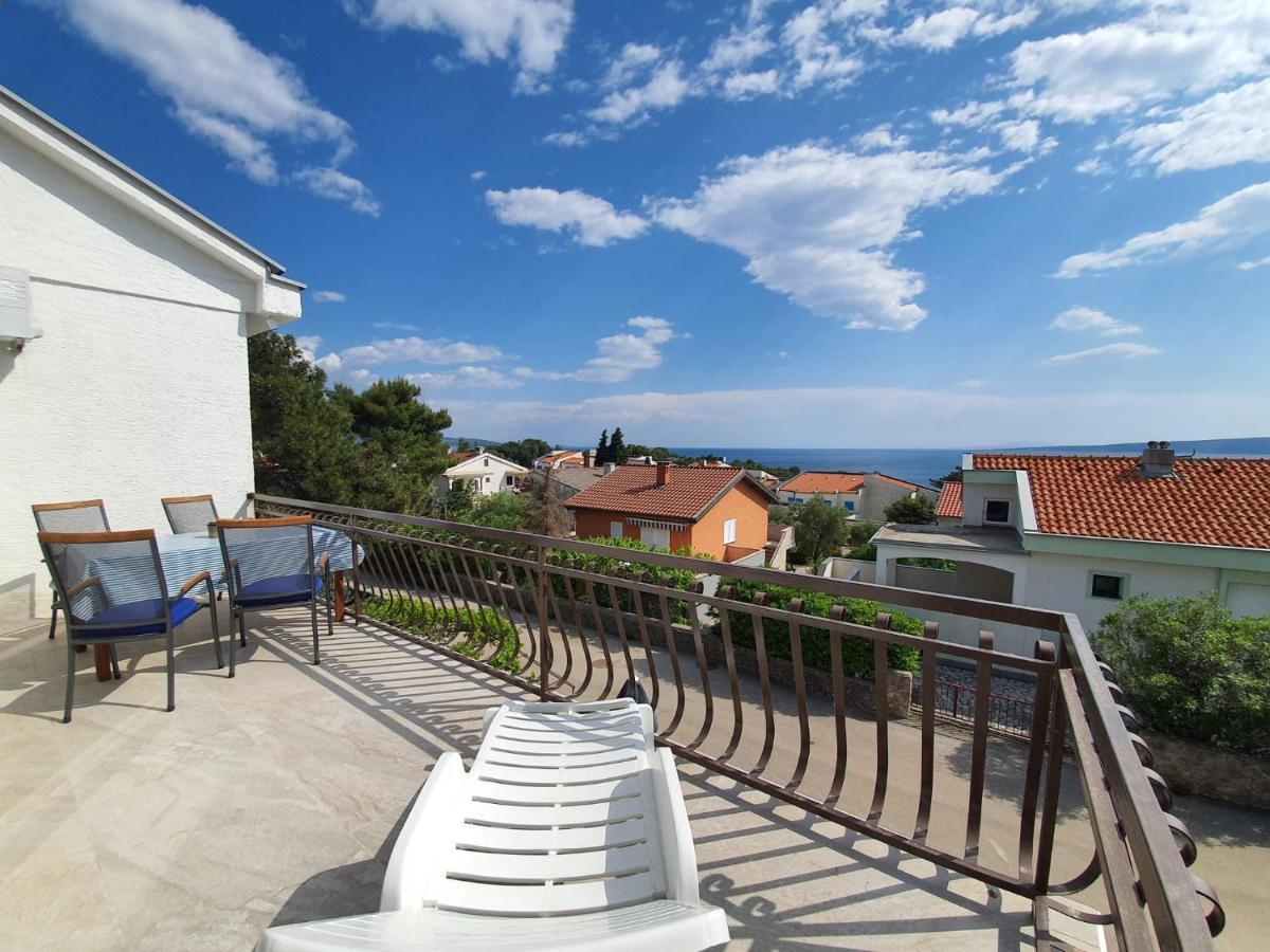 Vila Beleca Krk - Apartments Rest & Sea Krk Town Exteriör bild