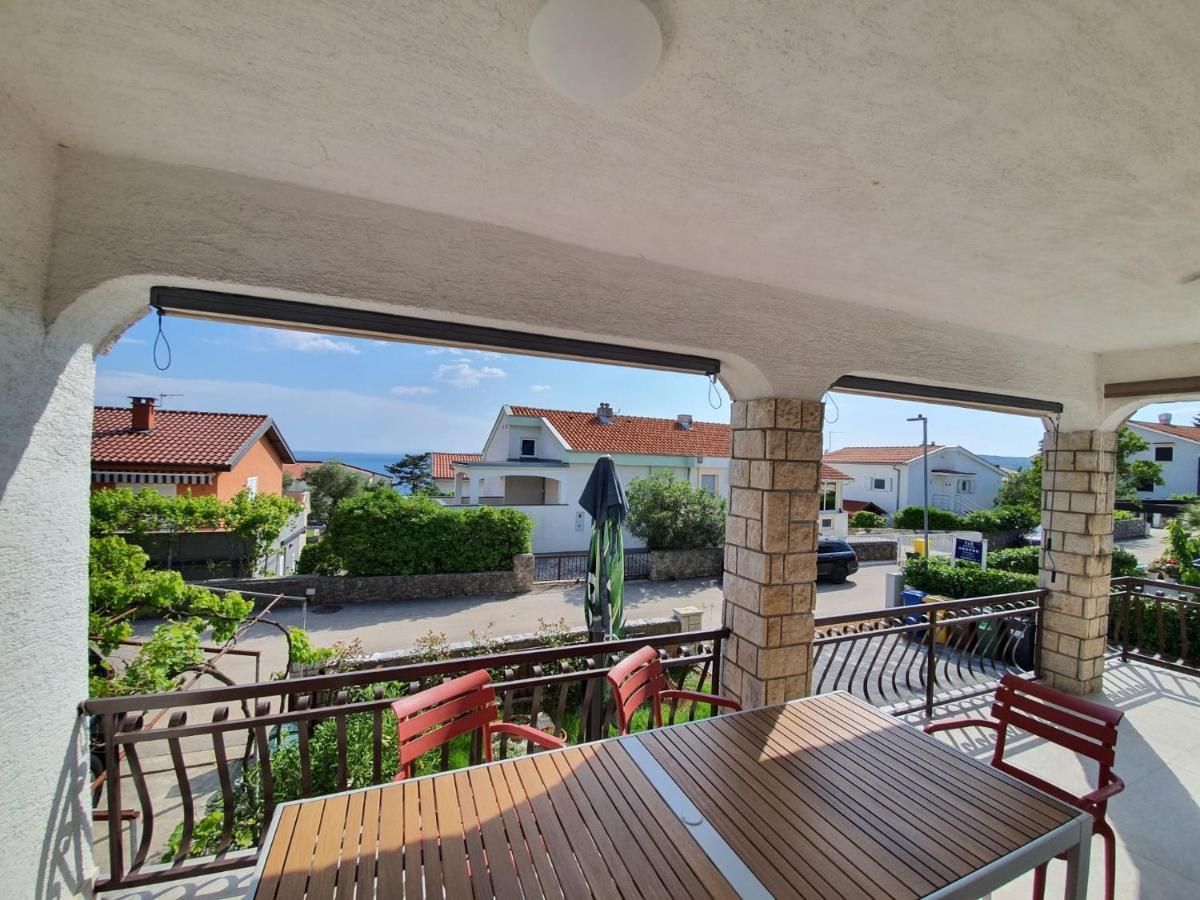 Vila Beleca Krk - Apartments Rest & Sea Krk Town Exteriör bild