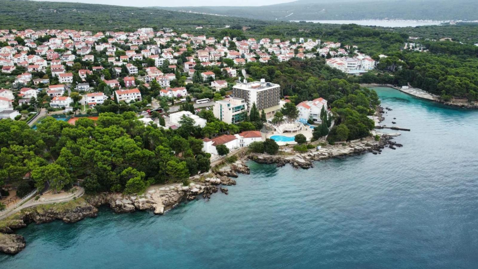 Vila Beleca Krk - Apartments Rest & Sea Krk Town Exteriör bild